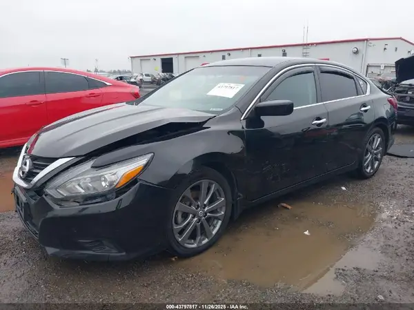 1N4AL3AP3JC206265 2018 NISSAN ALTIMA - Image 2