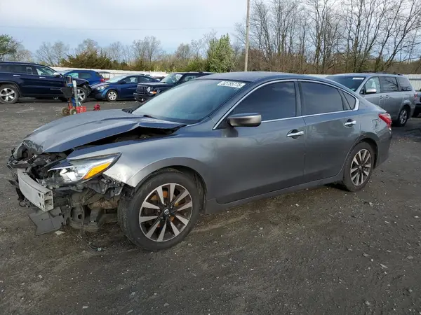 1N4AL3AP3JC209358 2018 NISSAN ALTIMA - Image 1
