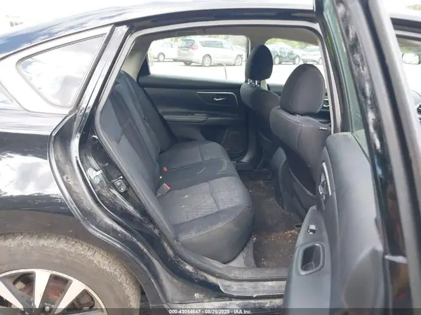 1N4AL3AP3JC209800 2018 NISSAN ALTIMA - Image 8