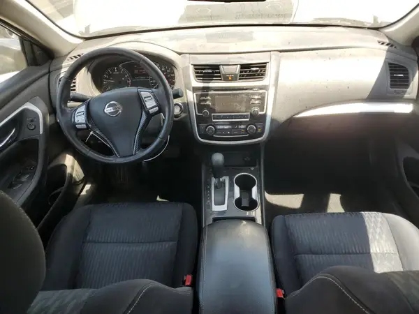 1N4AL3AP3JC210039 2018 NISSAN ALTIMA - Image 8