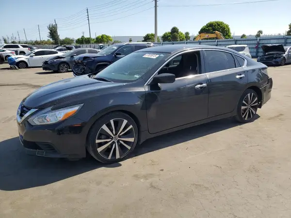 1N4AL3AP3JC212289 2018 NISSAN ALTIMA - Image 1