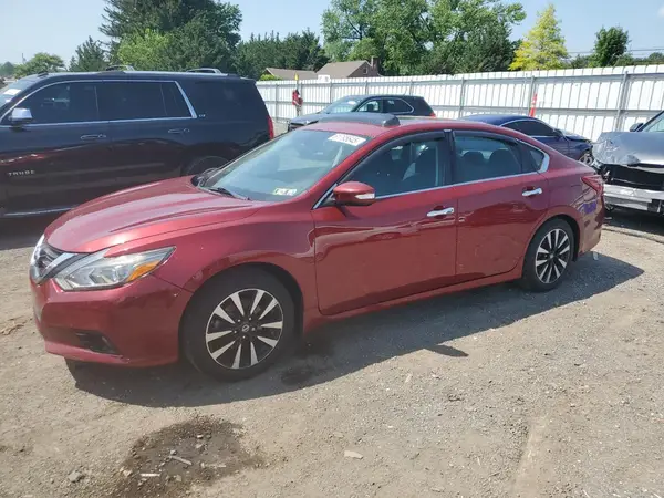 1N4AL3AP3JC213877 2018 NISSAN ALTIMA - Image 1