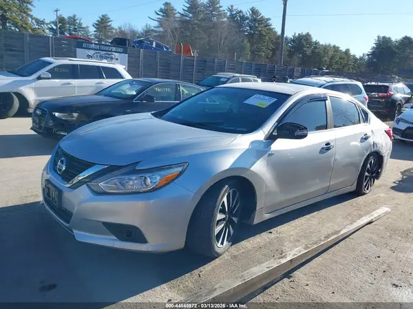 1N4AL3AP3JC214494 2018 NISSAN ALTIMA - Image 2