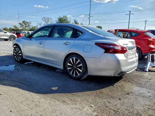 1N4AL3AP3JC214737 2018 NISSAN ALTIMA - Image 2