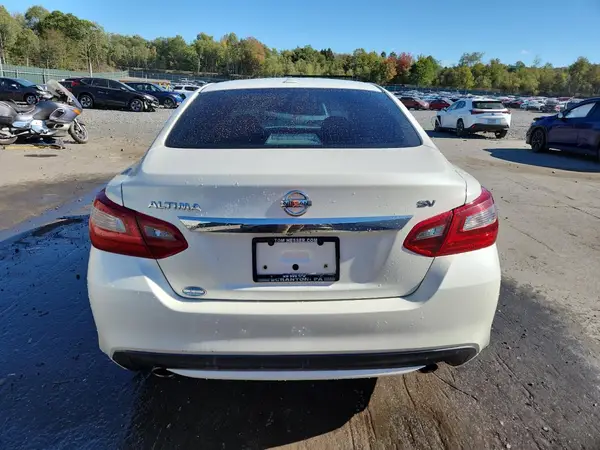 2018 NISSAN ALTIMA auction photo 6