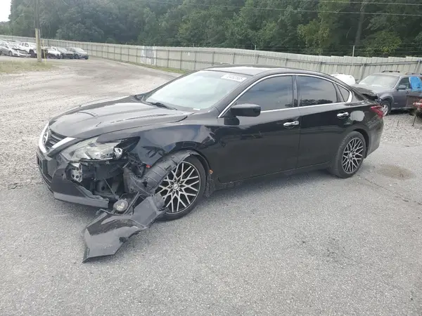 1N4AL3AP3JC217508 2018 NISSAN ALTIMA - Image 1
