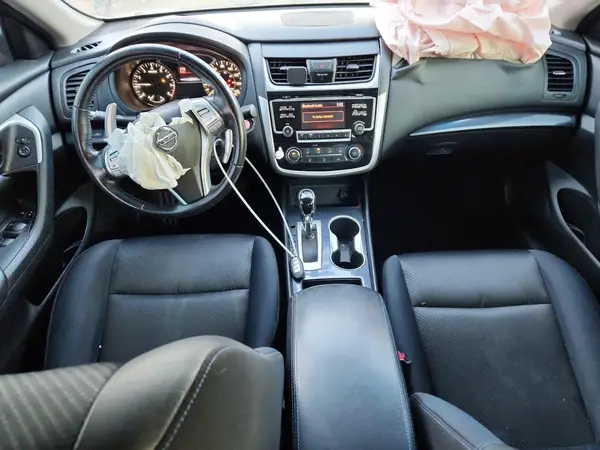 1N4AL3AP3JC218027 2018 NISSAN ALTIMA - Image 8