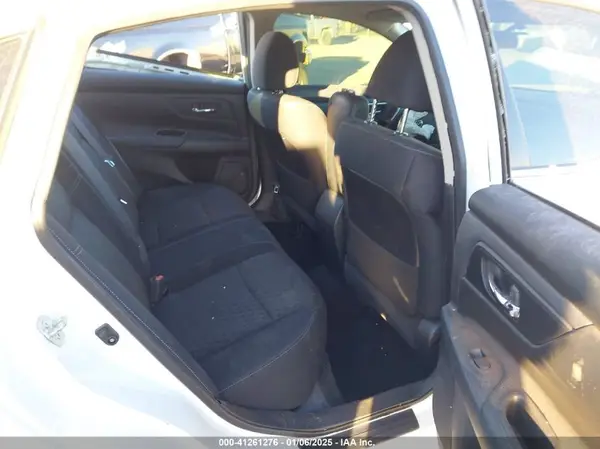 1N4AL3AP3JC218657 2018 NISSAN ALTIMA - Image 8