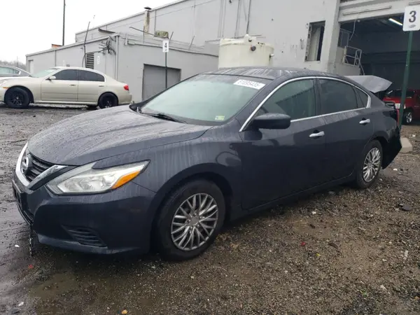 1N4AL3AP3JC220330 2018 NISSAN ALTIMA - Image 1