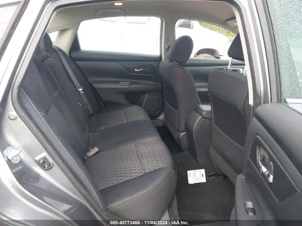 1N4AL3AP3JC220957 2018 NISSAN ALTIMA - Image 8