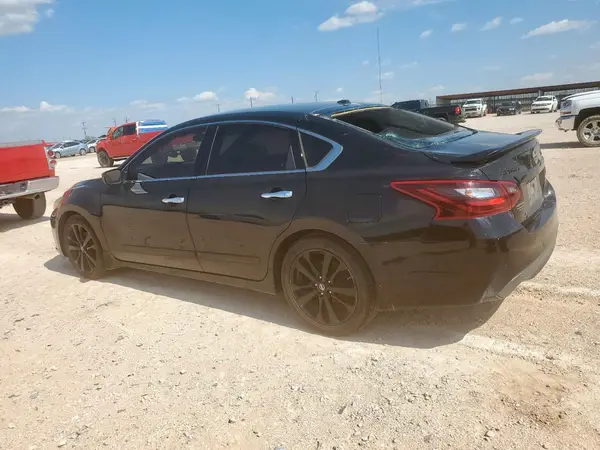 1N4AL3AP3JC221476 2018 NISSAN ALTIMA - Image 2