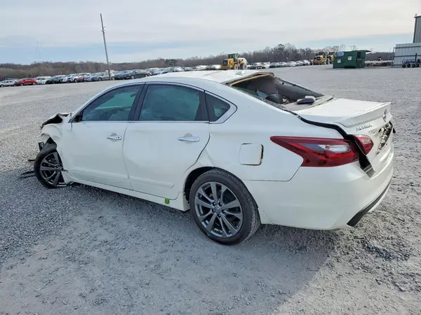 1N4AL3AP3JC222546 2018 NISSAN ALTIMA - Image 2