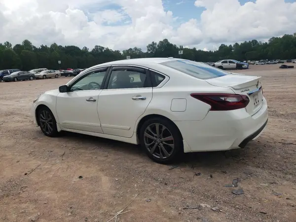 1N4AL3AP3JC230047 2018 NISSAN ALTIMA - Image 2