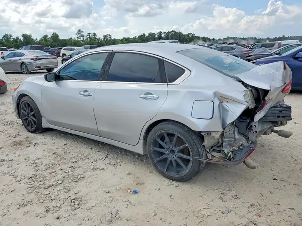1N4AL3AP3JC230291 2018 NISSAN ALTIMA - Image 2