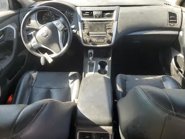 1N4AL3AP3JC230663 2018 NISSAN ALTIMA - Image 8