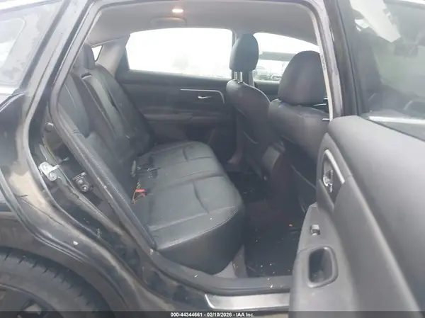 1N4AL3AP3JC230999 2018 NISSAN ALTIMA - Image 8