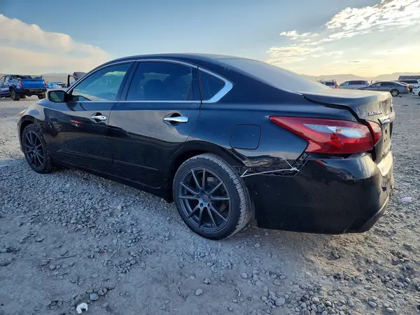 1N4AL3AP3JC232722 2018 NISSAN ALTIMA - Image 2