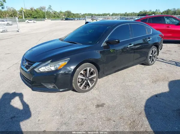 1N4AL3AP3JC234020 2018 NISSAN ALTIMA - Image 2