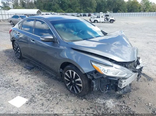 1N4AL3AP3JC234681 2018 NISSAN ALTIMA - Image 1