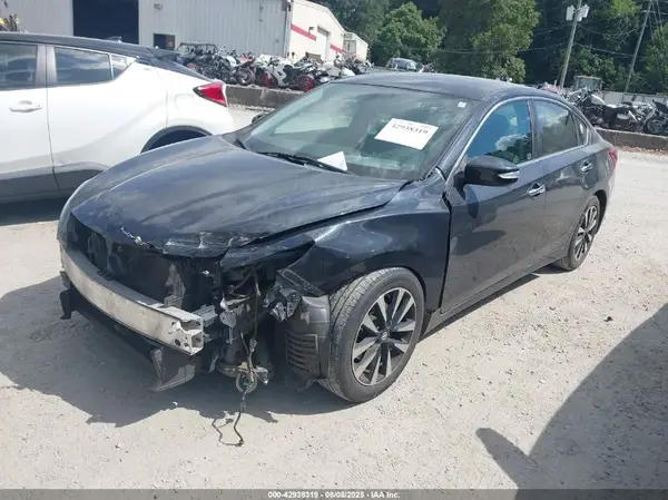 1N4AL3AP3JC234759 2018 NISSAN ALTIMA - Image 2