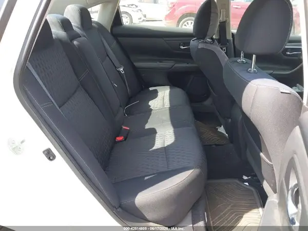 1N4AL3AP3JC235295 2018 NISSAN ALTIMA - Image 8