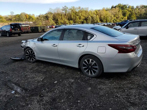 1N4AL3AP3JC235474 2018 NISSAN ALTIMA - Image 2