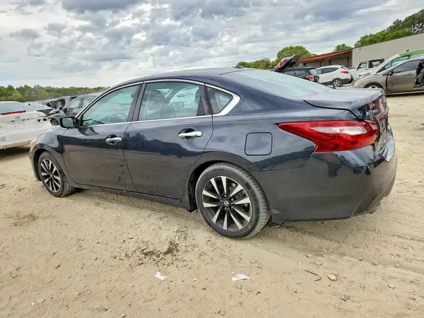 1N4AL3AP3JC235927 2018 NISSAN ALTIMA - Image 2