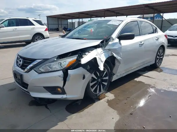1N4AL3AP3JC241419 2018 NISSAN ALTIMA - Image 2