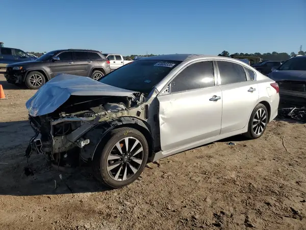 1N4AL3AP3JC241789 2018 NISSAN ALTIMA - Image 1