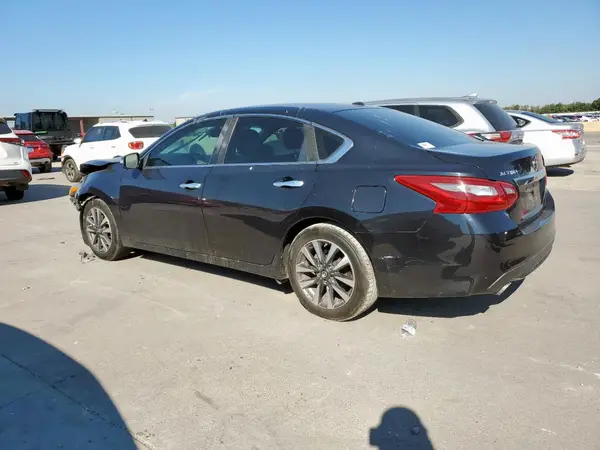 1N4AL3AP3JC242666 2018 NISSAN ALTIMA - Image 2