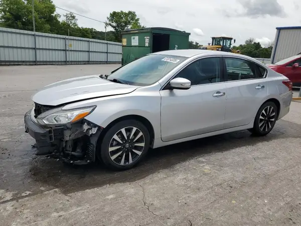 1N4AL3AP3JC243767 2018 NISSAN ALTIMA - Image 1