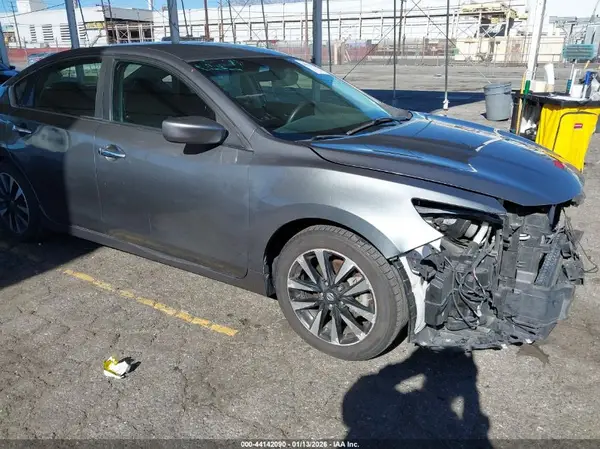 1N4AL3AP3JC244014 2018 NISSAN ALTIMA - Image 1
