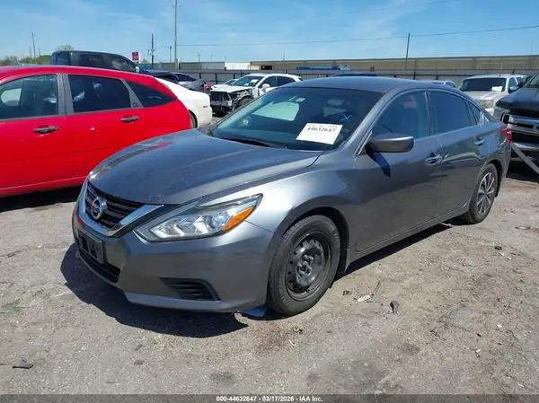 1N4AL3AP3JC244076 2018 NISSAN ALTIMA - Image 2