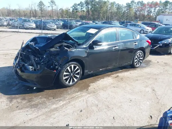 1N4AL3AP3JC247804 2018 NISSAN ALTIMA - Image 2
