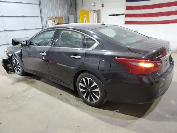 1N4AL3AP3JC248337 2018 NISSAN ALTIMA - Image 2