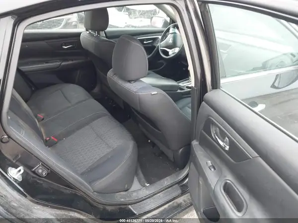 1N4AL3AP3JC250069 2018 NISSAN ALTIMA - Image 8
