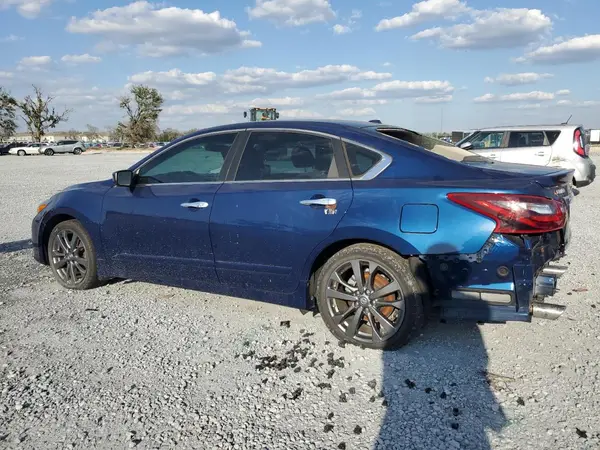 1N4AL3AP3JC251979 2018 NISSAN ALTIMA - Image 2