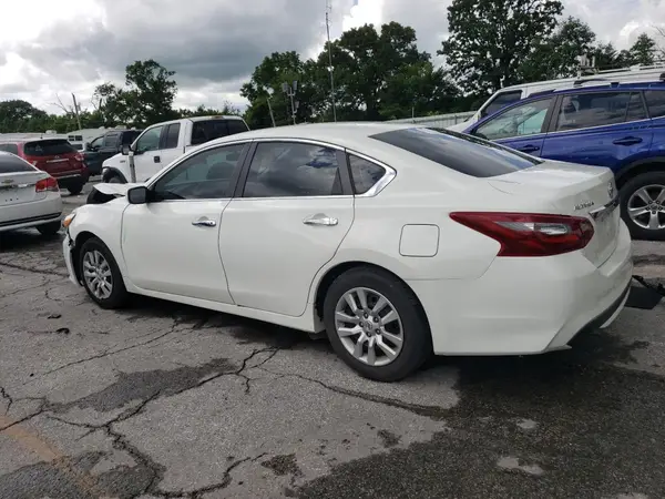 1N4AL3AP3JC252601 2018 NISSAN ALTIMA - Image 2