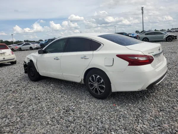 1N4AL3AP3JC252744 2018 NISSAN ALTIMA - Image 2