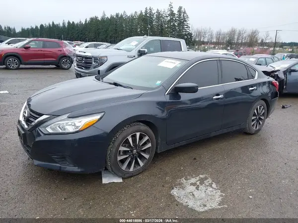 1N4AL3AP3JC253330 2018 NISSAN ALTIMA - Image 2