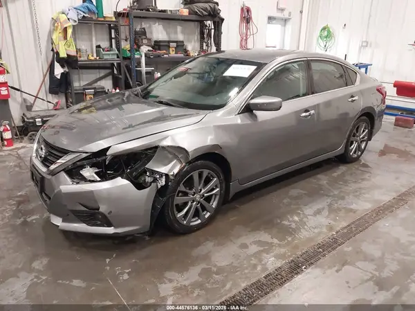 1N4AL3AP3JC255448 2018 NISSAN ALTIMA - Image 2