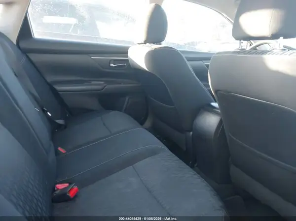 1N4AL3AP3JC257118 2018 NISSAN ALTIMA - Image 8