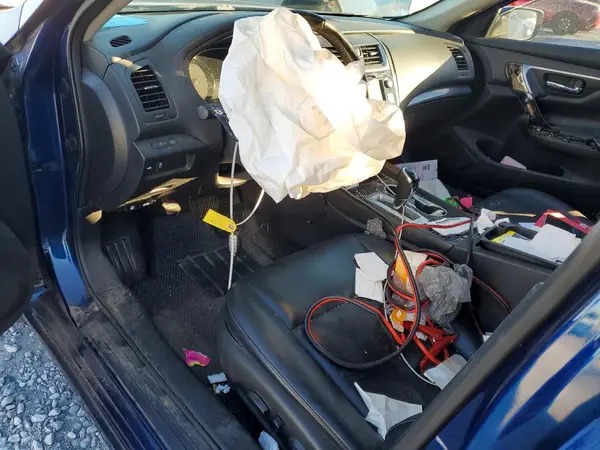 1N4AL3AP3JC257944 2018 NISSAN ALTIMA - Image 8