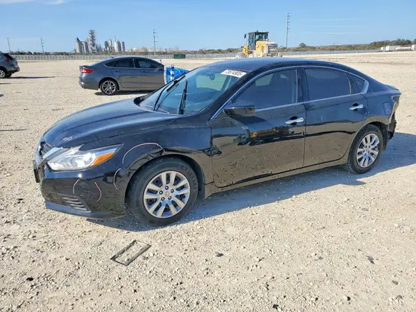 1N4AL3AP3JC259659 2018 NISSAN ALTIMA - Image 1