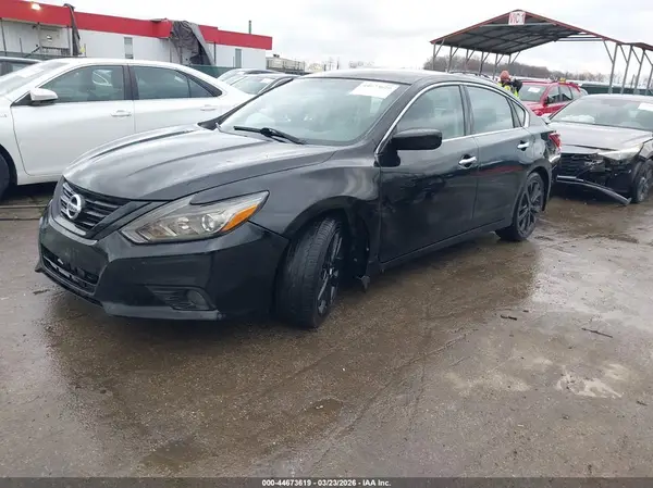 1N4AL3AP3JC263128 2018 NISSAN ALTIMA - Image 2