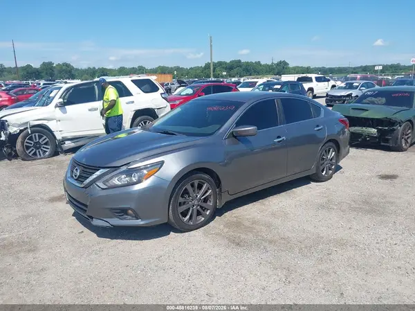 1N4AL3AP3JC267440 2018 NISSAN ALTIMA - Image 2