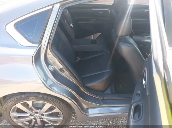 1N4AL3AP3JC267440 2018 NISSAN ALTIMA - Image 8