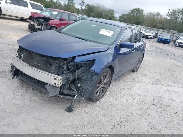 1N4AL3AP3JC270239 2018 NISSAN ALTIMA - Image 2