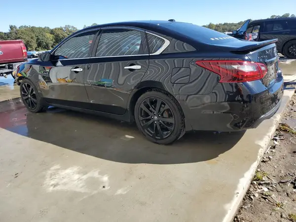 1N4AL3AP3JC270404 2018 NISSAN ALTIMA - Image 2