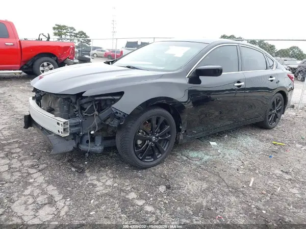 1N4AL3AP3JC270936 2018 NISSAN ALTIMA - Image 2